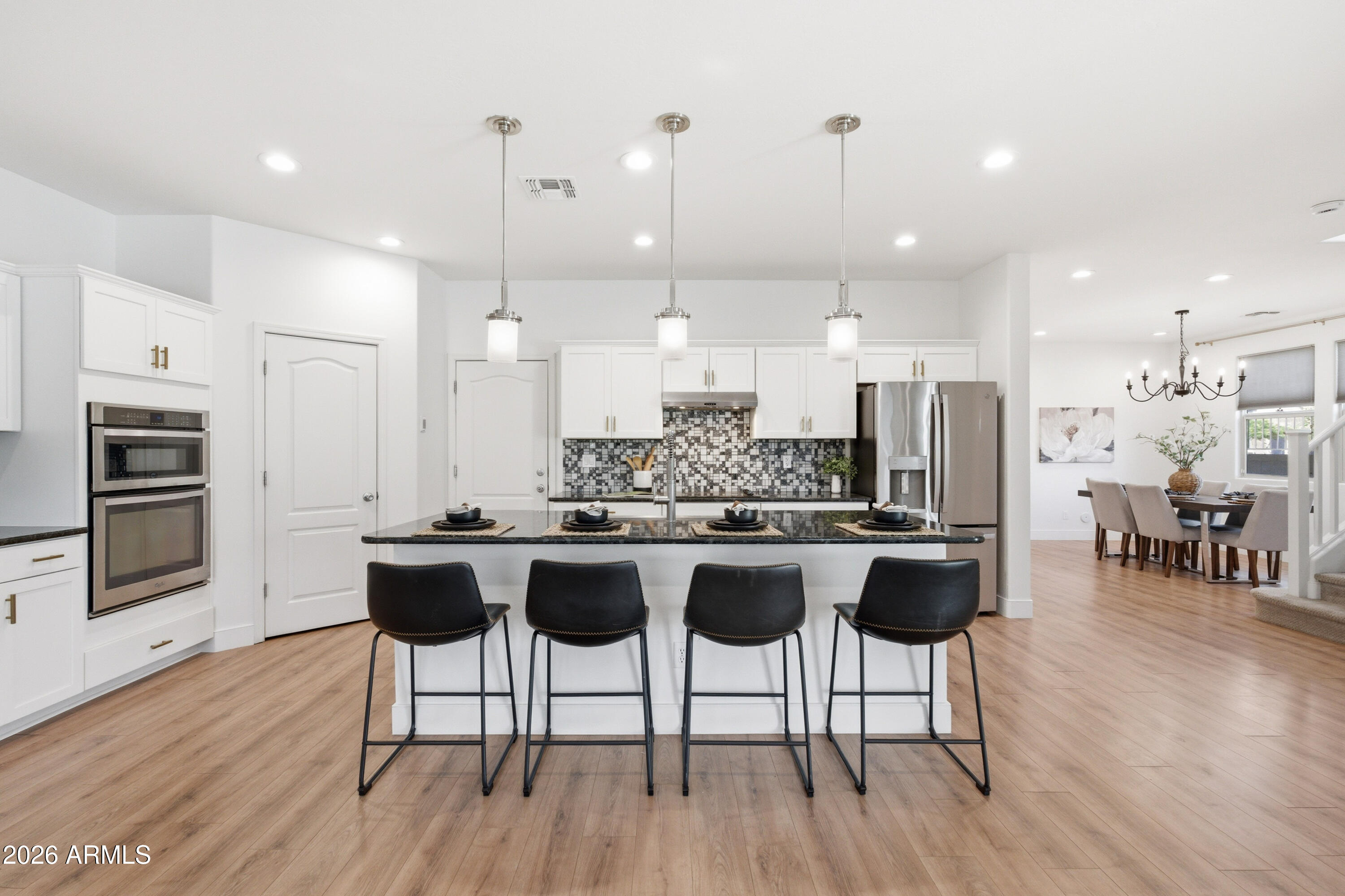 SIGNAL BUTTE ESTATES - Residential