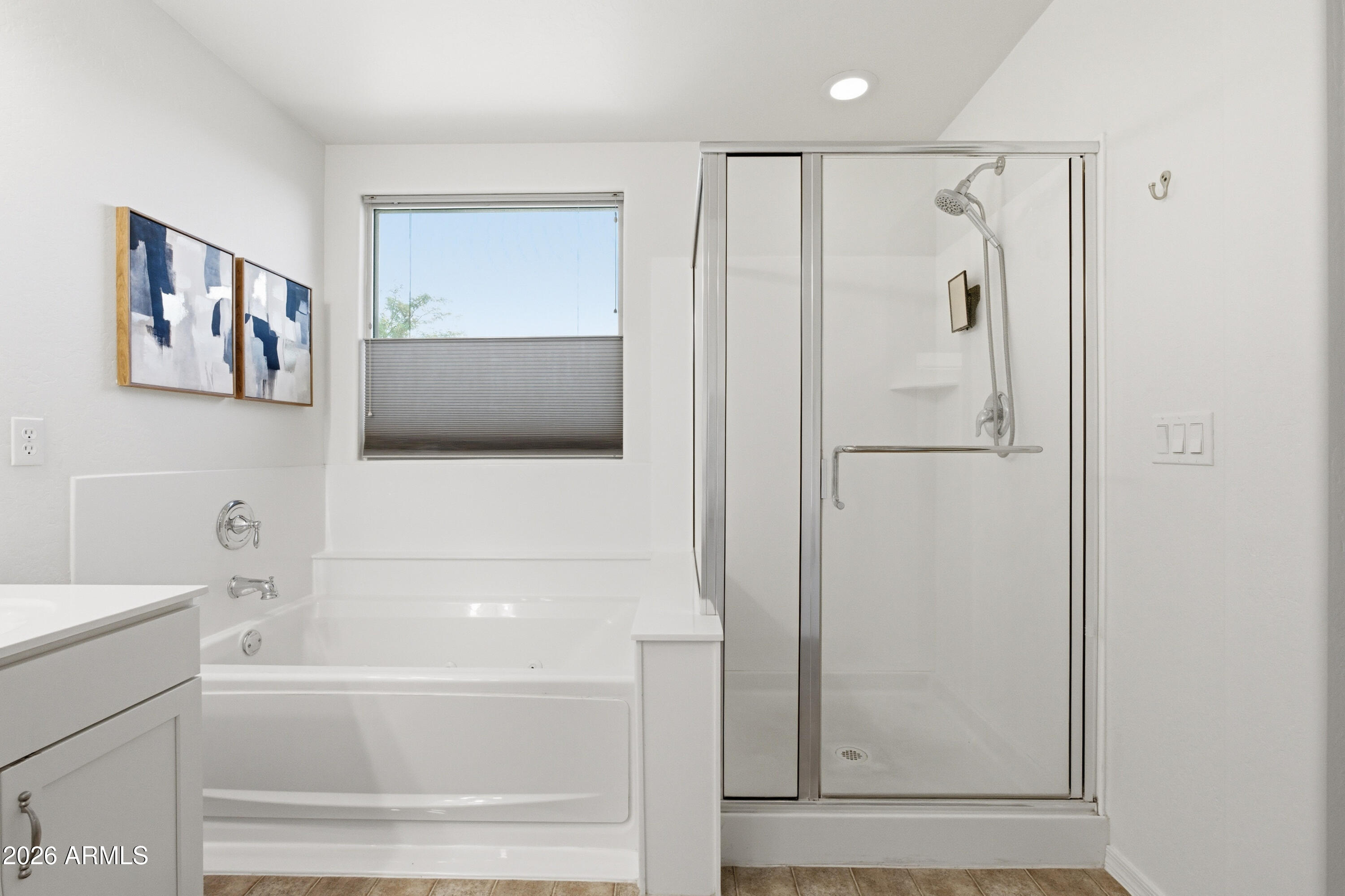 SIGNAL BUTTE ESTATES - Residential