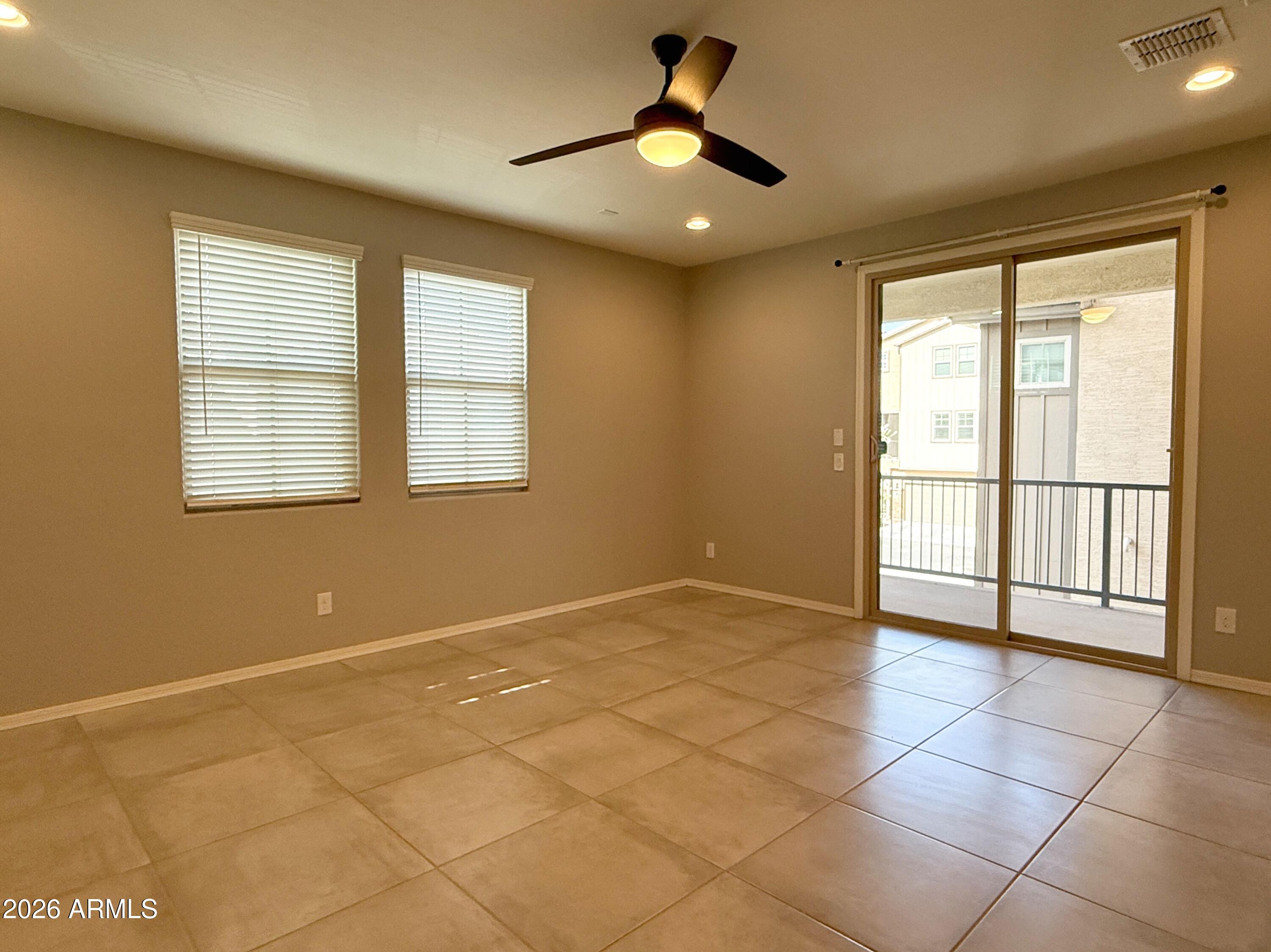 731 W Winchester Drive