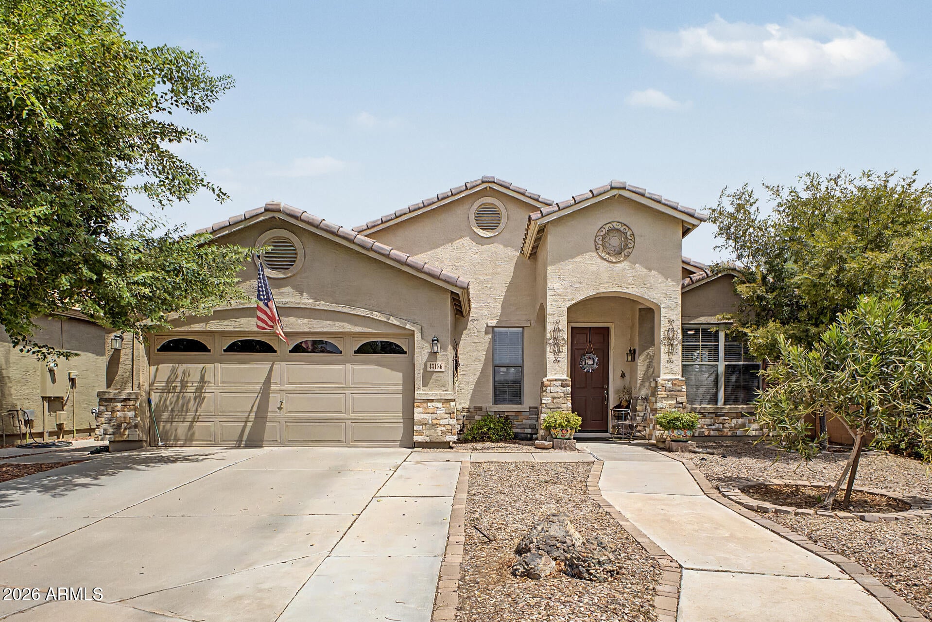 43186 W LINDGREN Drive