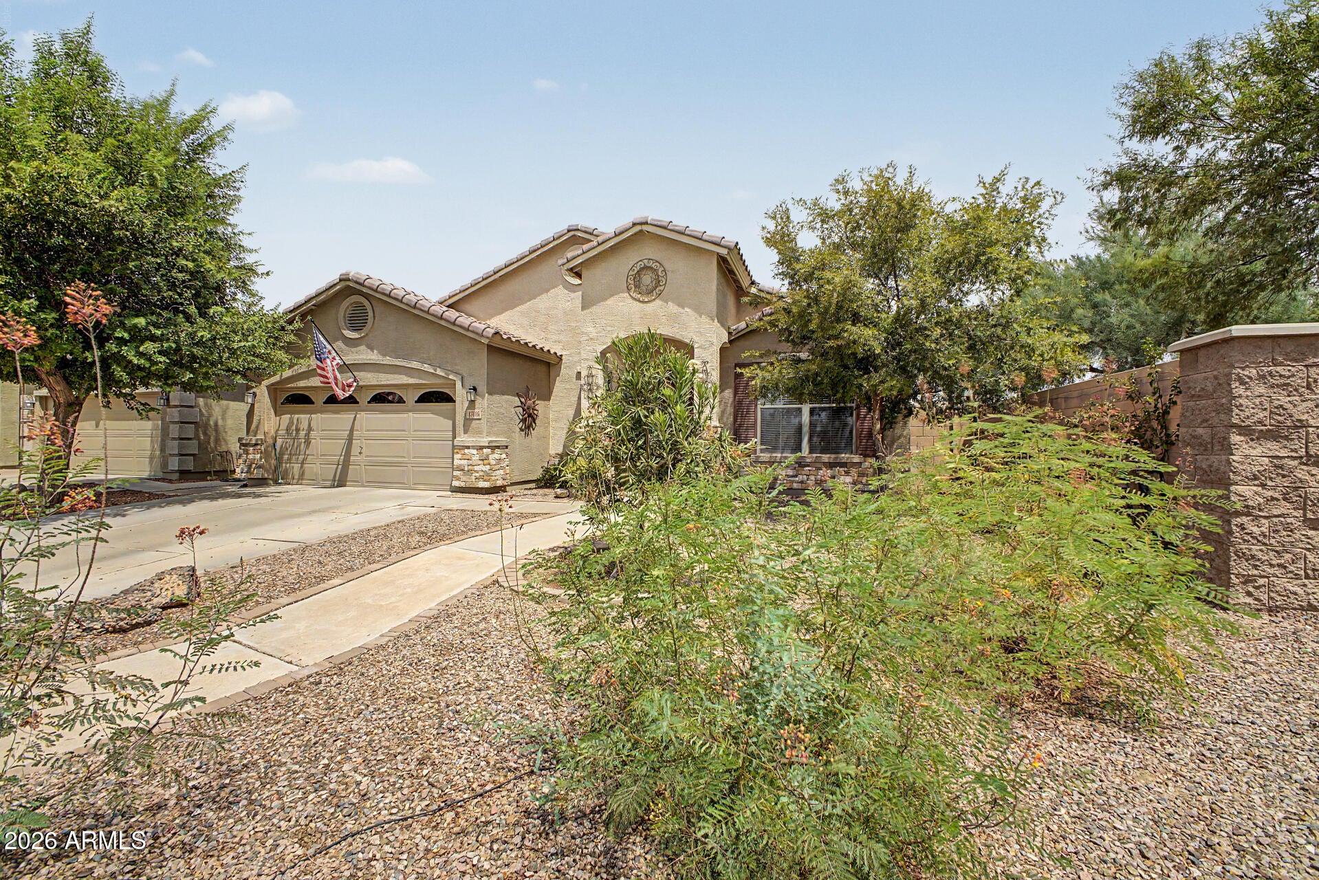 43186 W LINDGREN Drive