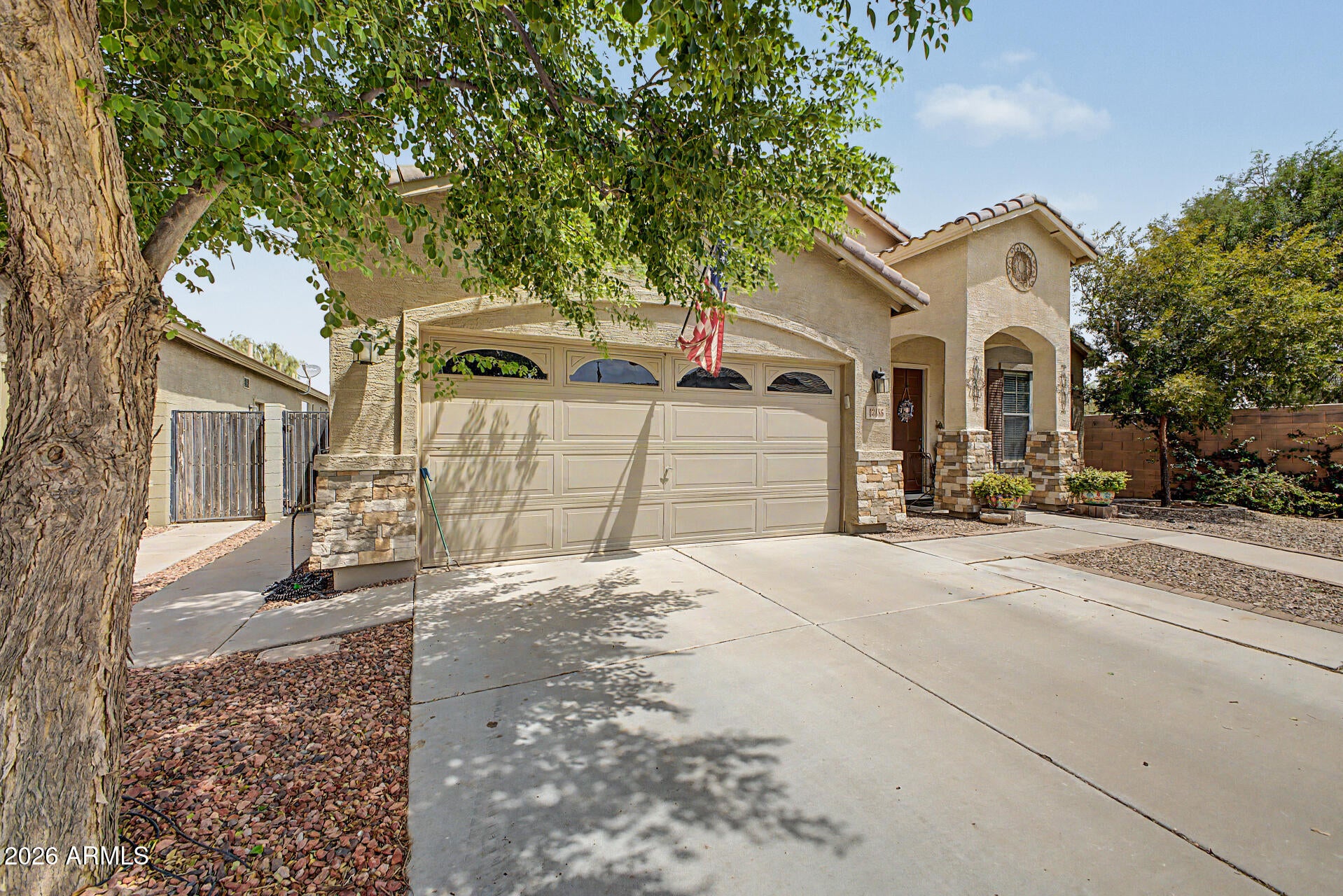 43186 W LINDGREN Drive