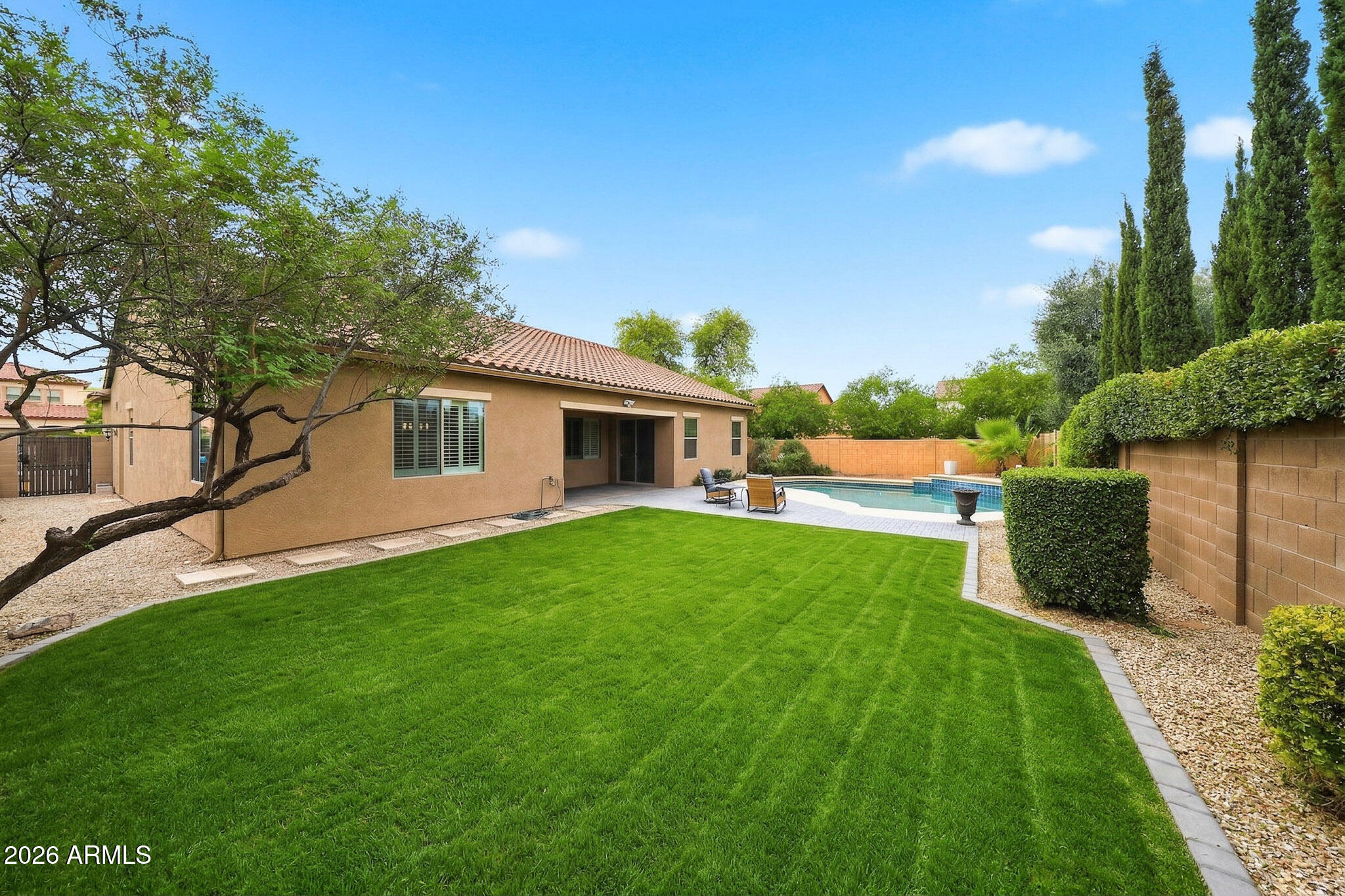 3032 E TURNBERRY Drive