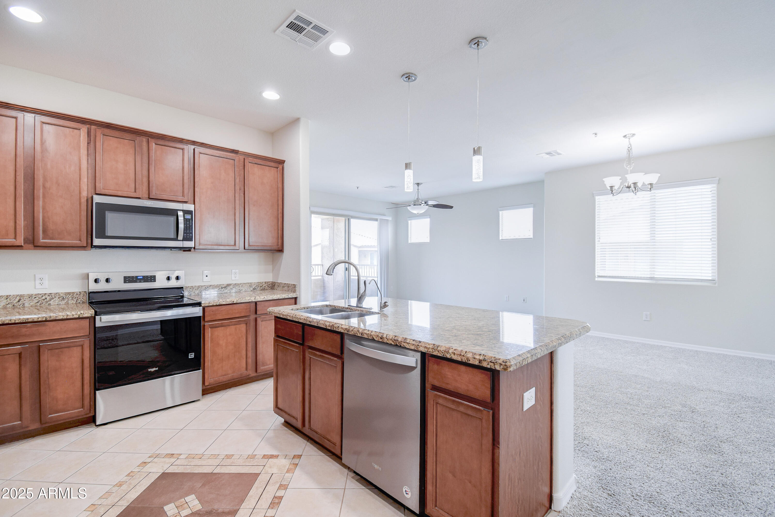 250 W QUEEN CREEK Road 249