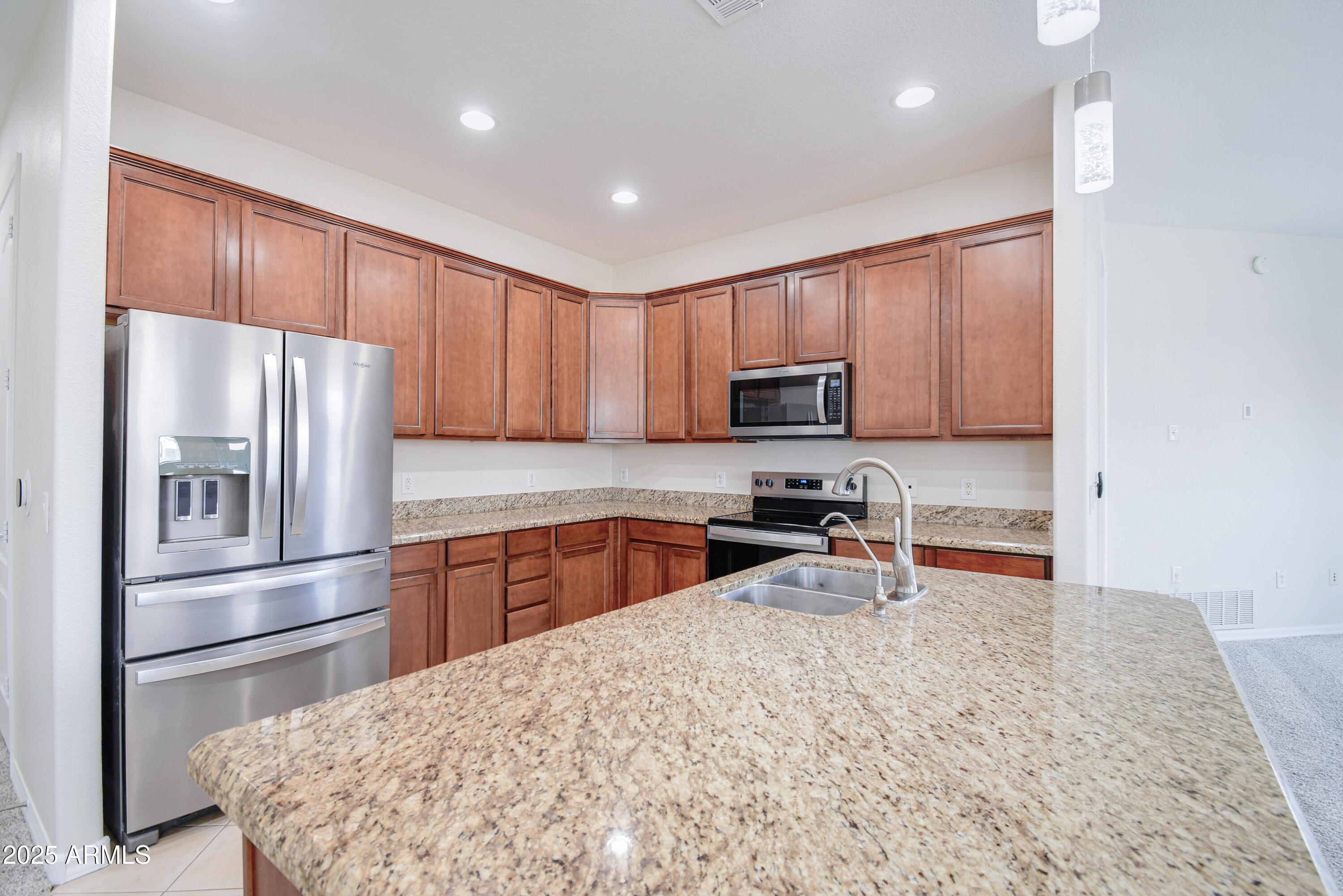 250 W QUEEN CREEK Road 249