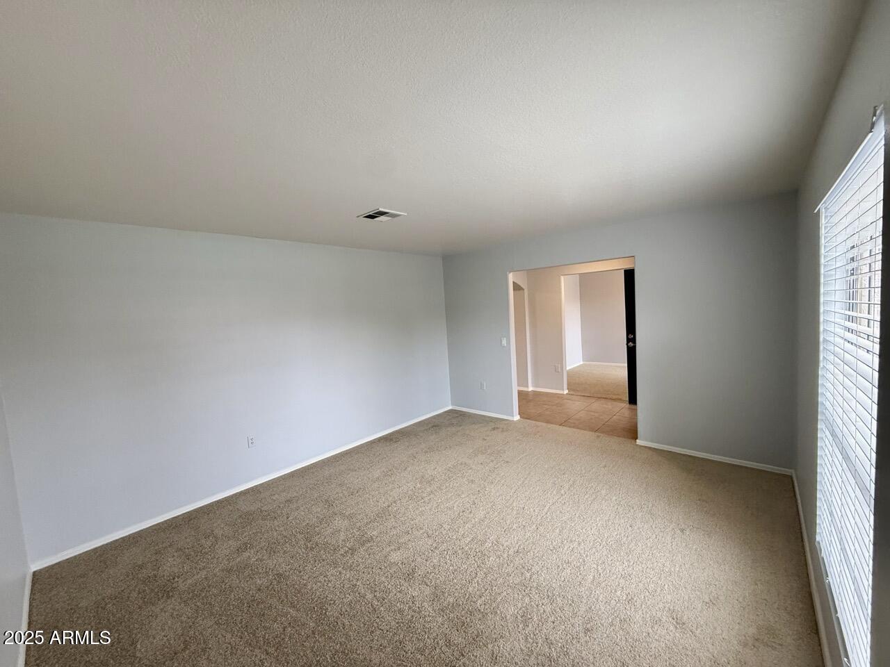 646 N COBBLESTONE Street