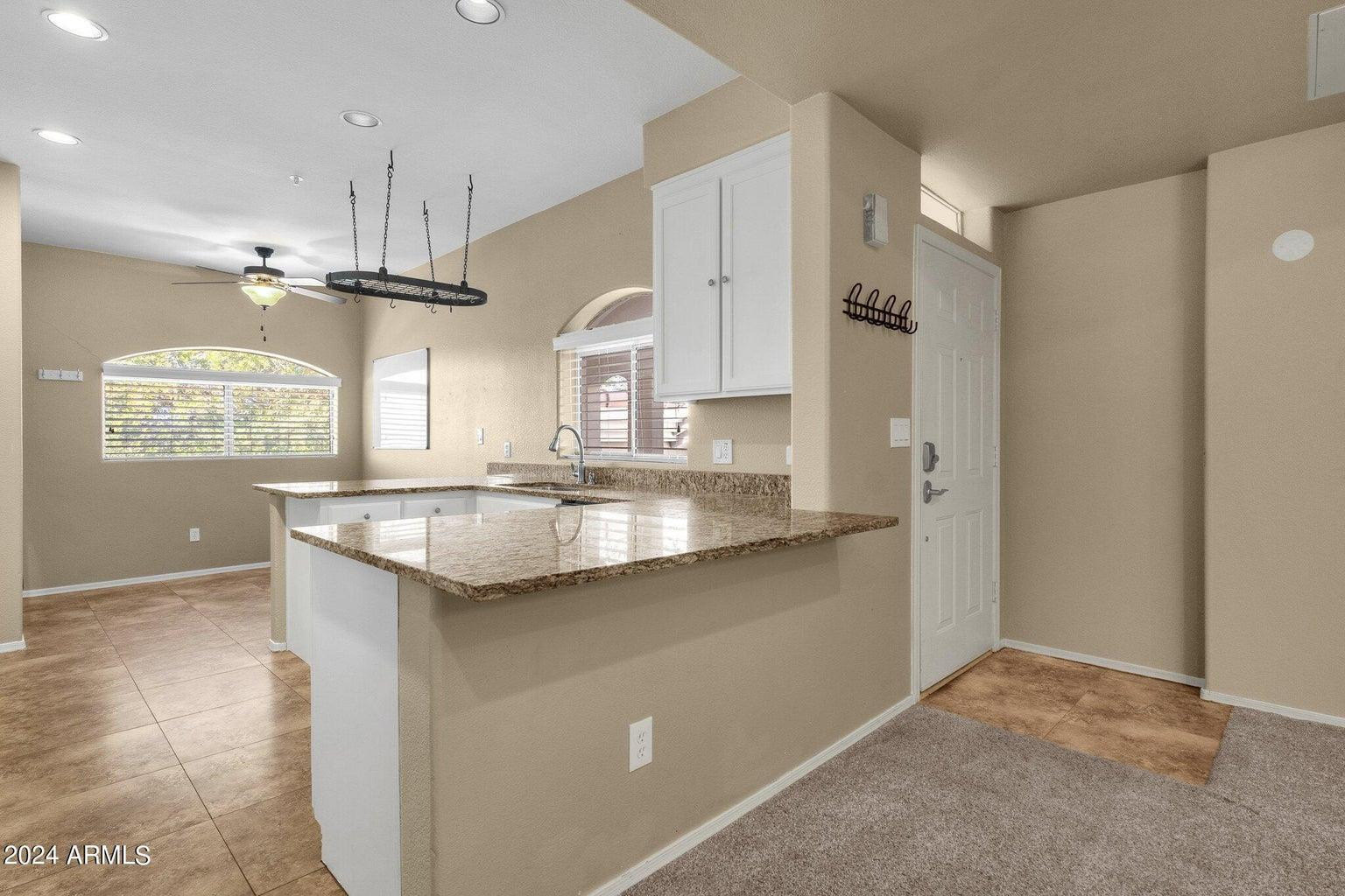 8653 E Royal Palm Road 2014