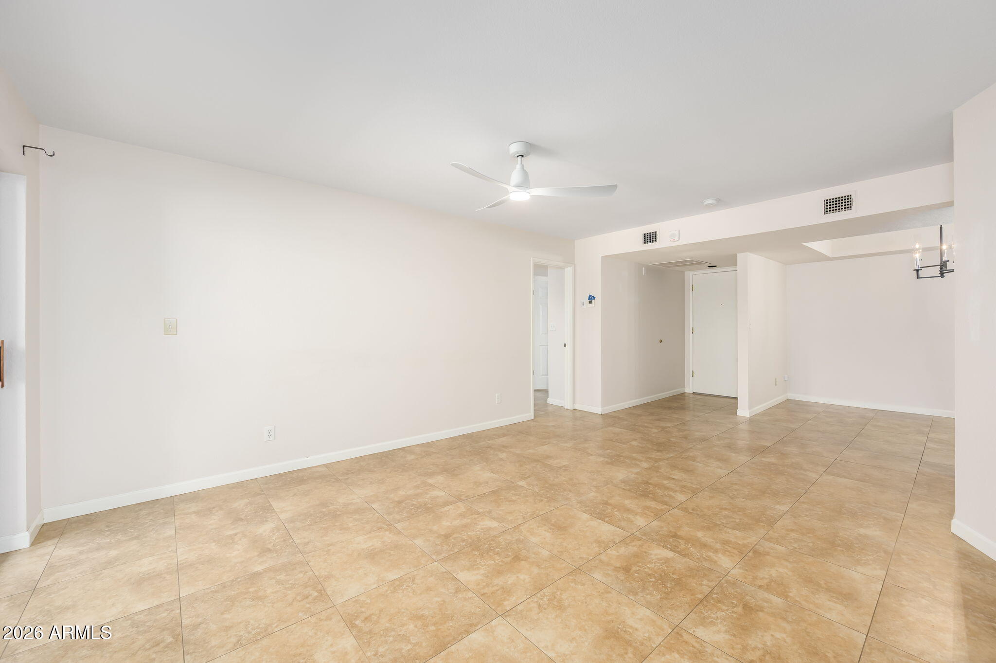 12212 N PARADISE VILLAGE Parkway S 318