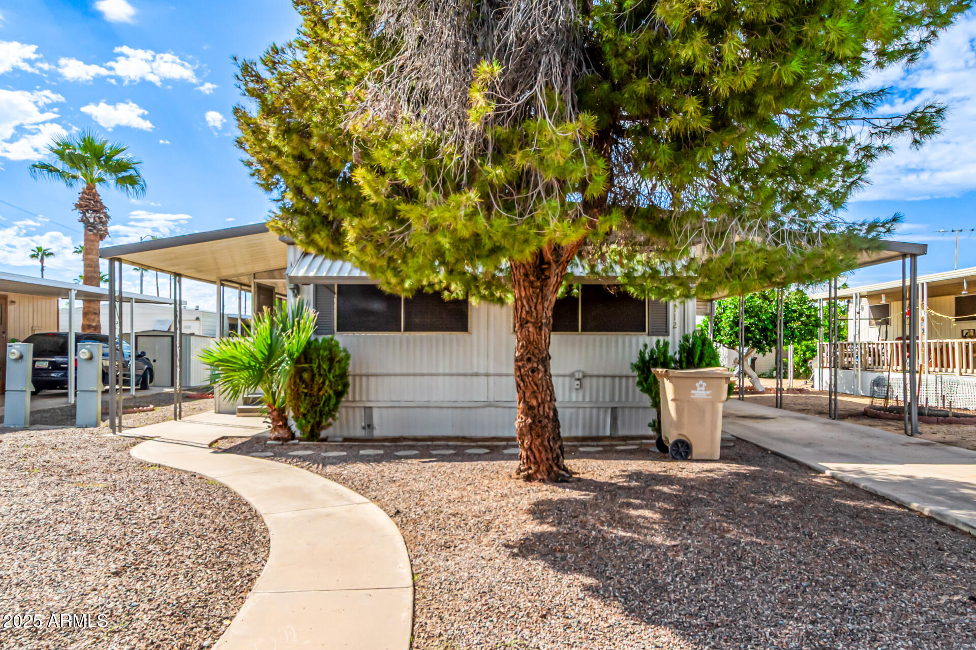 2650 W UNION HILLS Drive 112