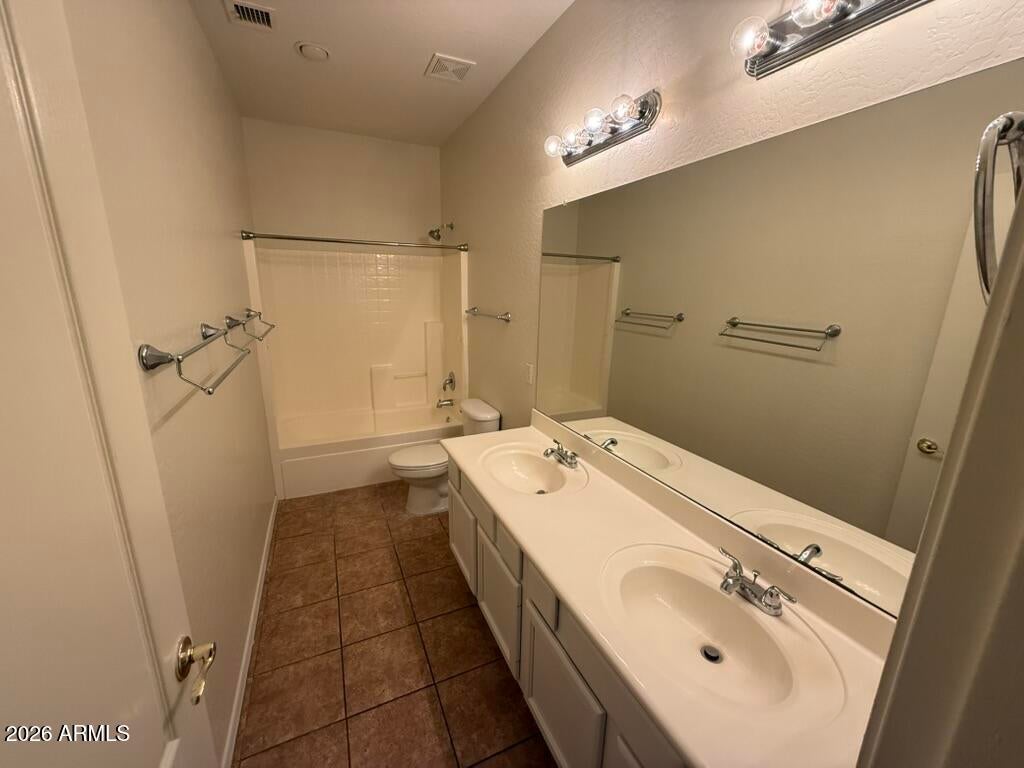 3242 N 125TH Drive