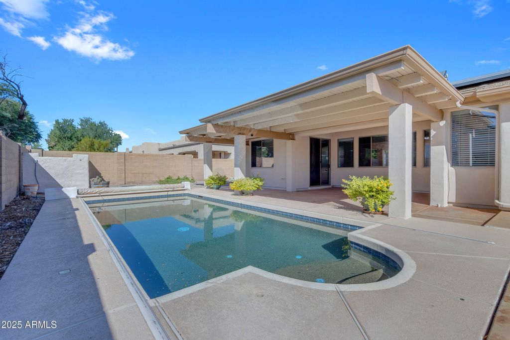 Photo of 14437 W Lexington Avenue, Goodyear, AZ 85395 (MLS # 6929000)