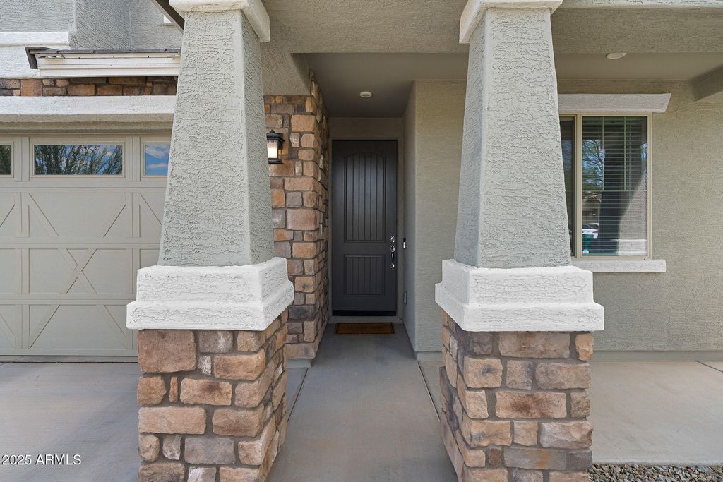 Photo of 5819 N 191st Drive, Litchfield Park, AZ 85340 (MLS # 6921914)