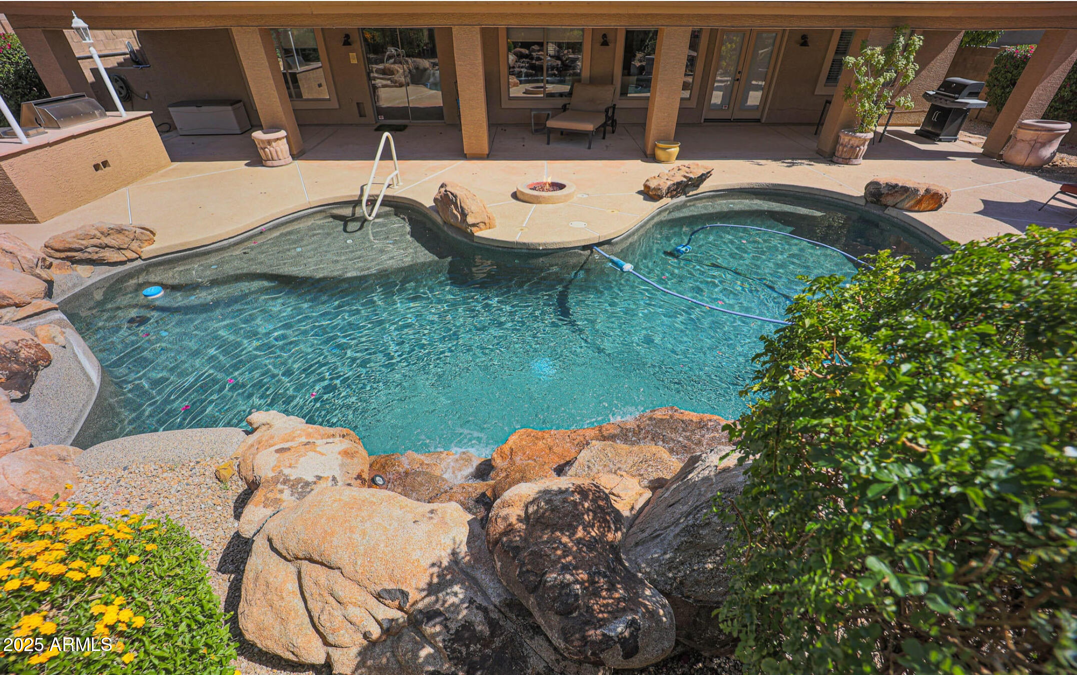 7646 E ROSE GARDEN Lane