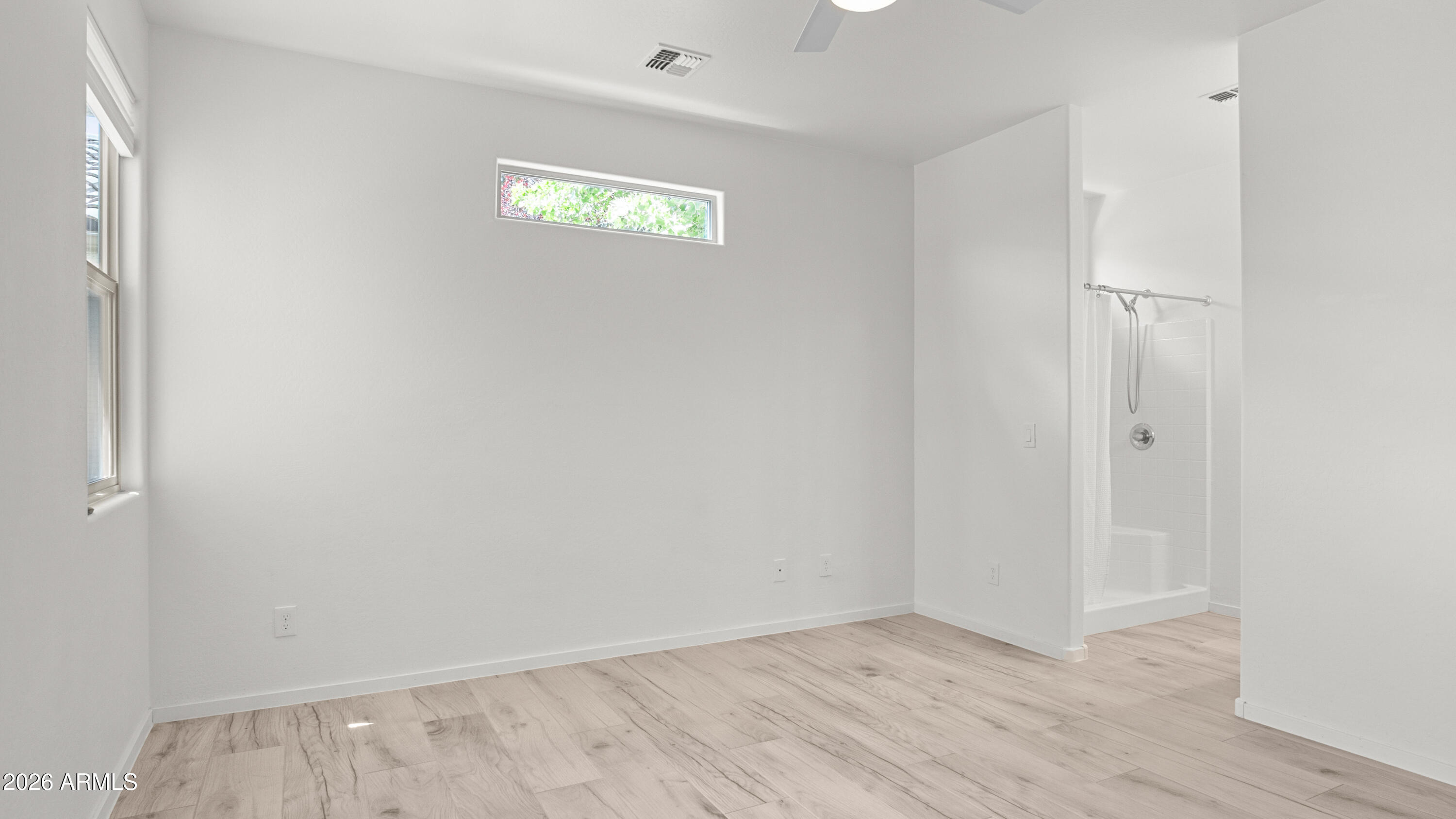 VILLAS ON ELM - Residential