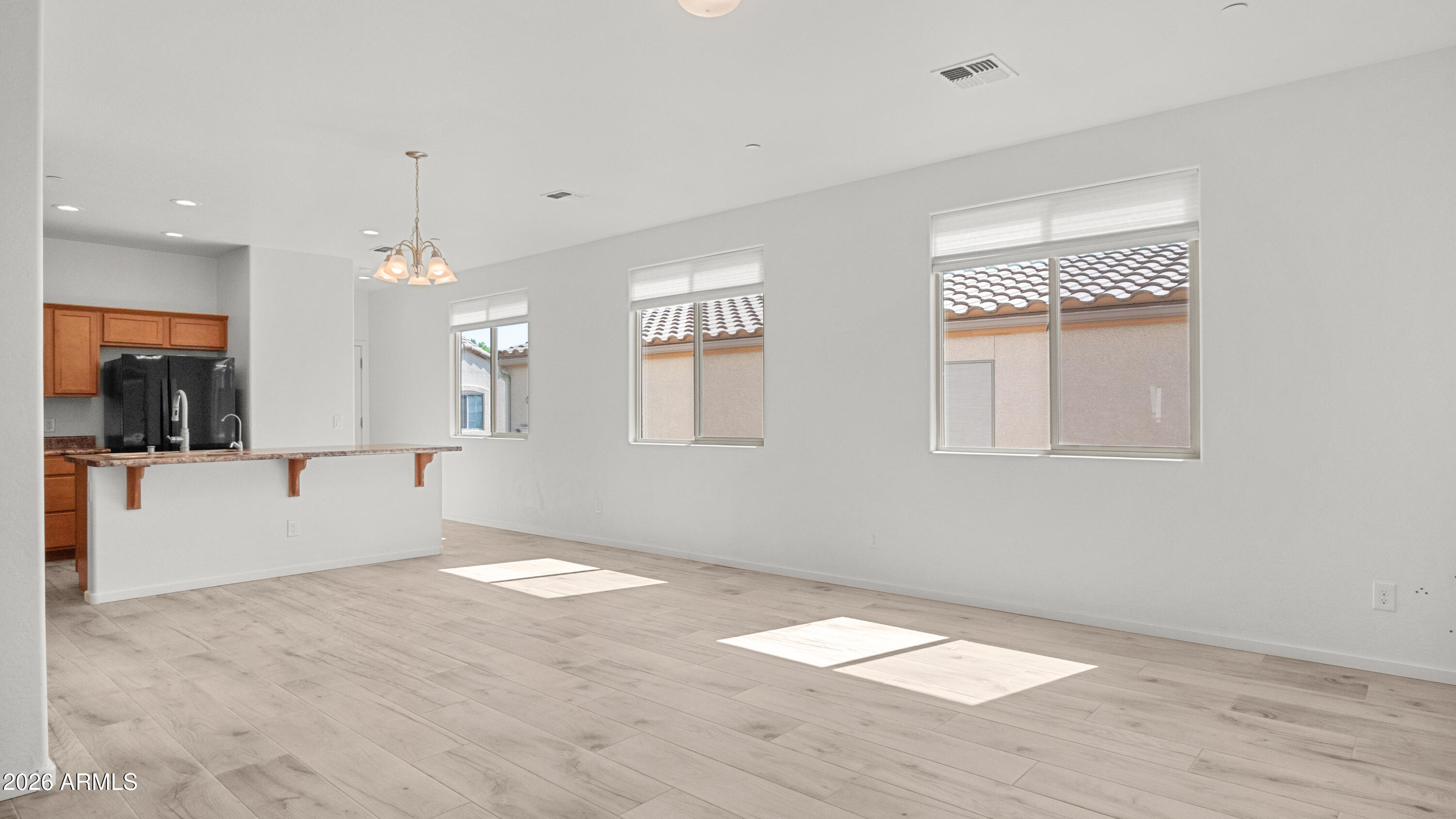 VILLAS ON ELM - Residential
