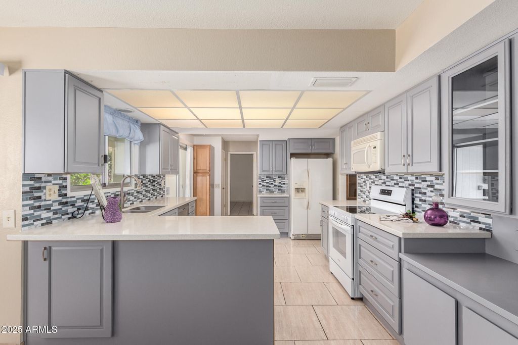 Photo of 12819 N Sun Valley Drive, Sun City, AZ 85351 (MLS # 6940085)