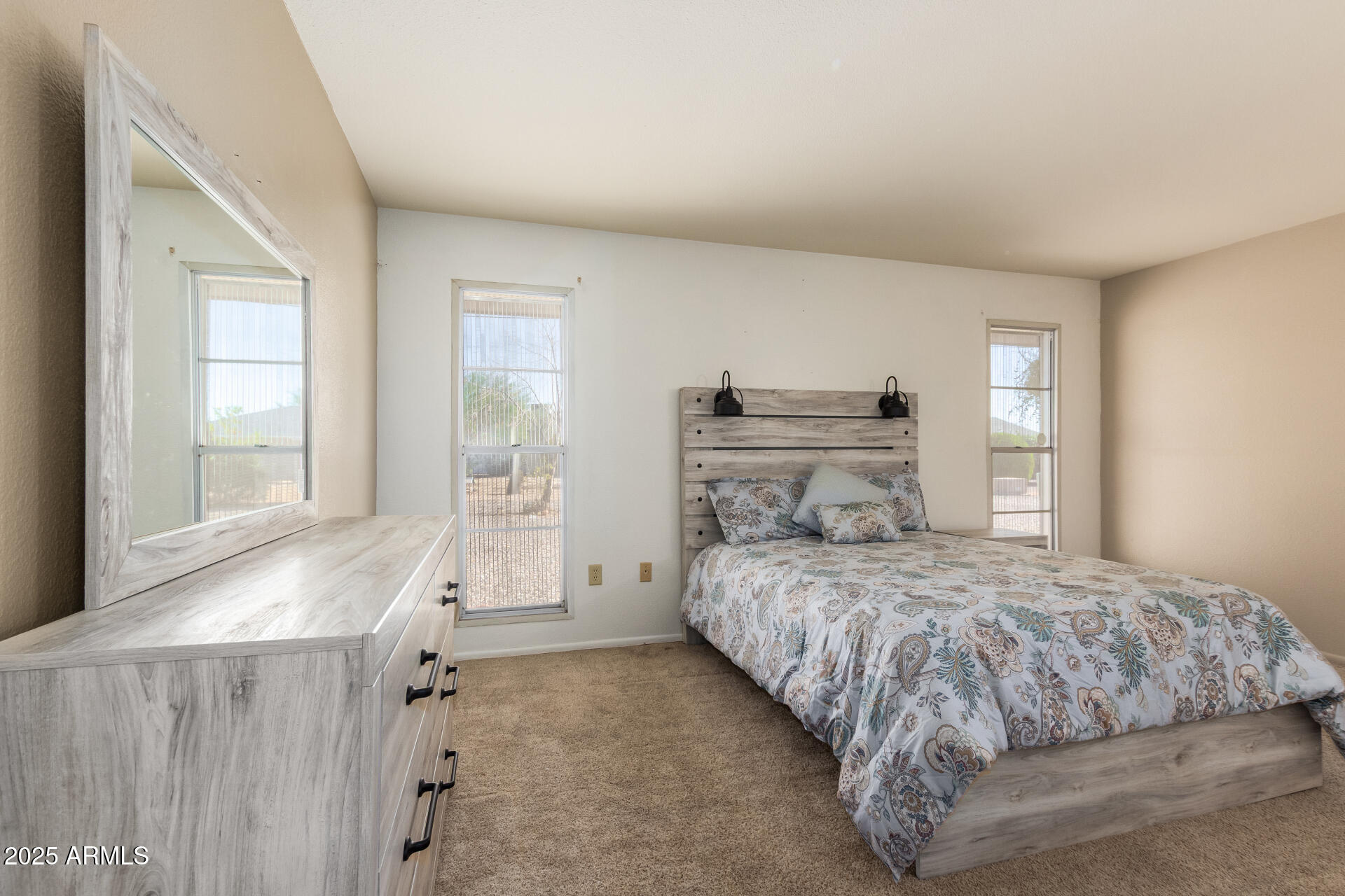 12819 N SUN VALLEY Drive