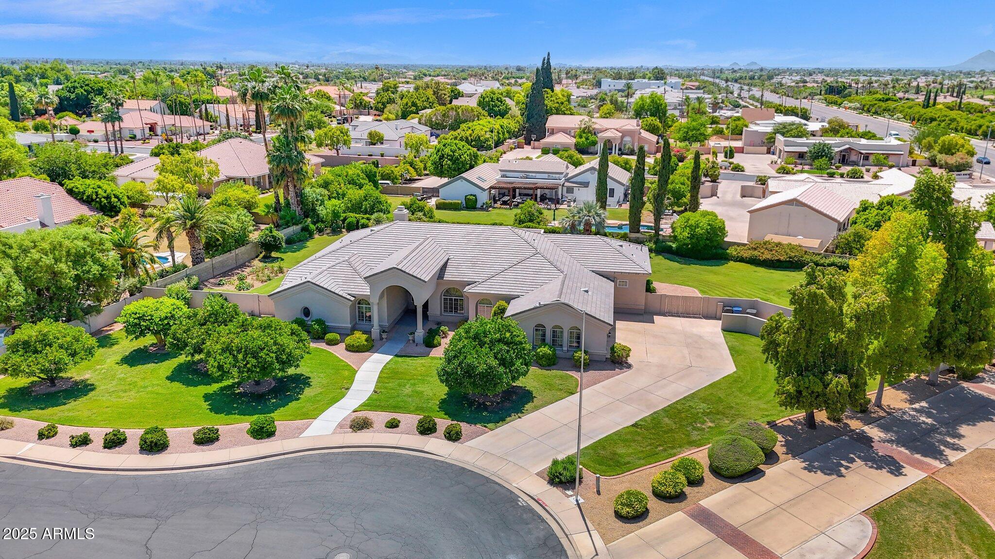 1940 N STEVENS Circle