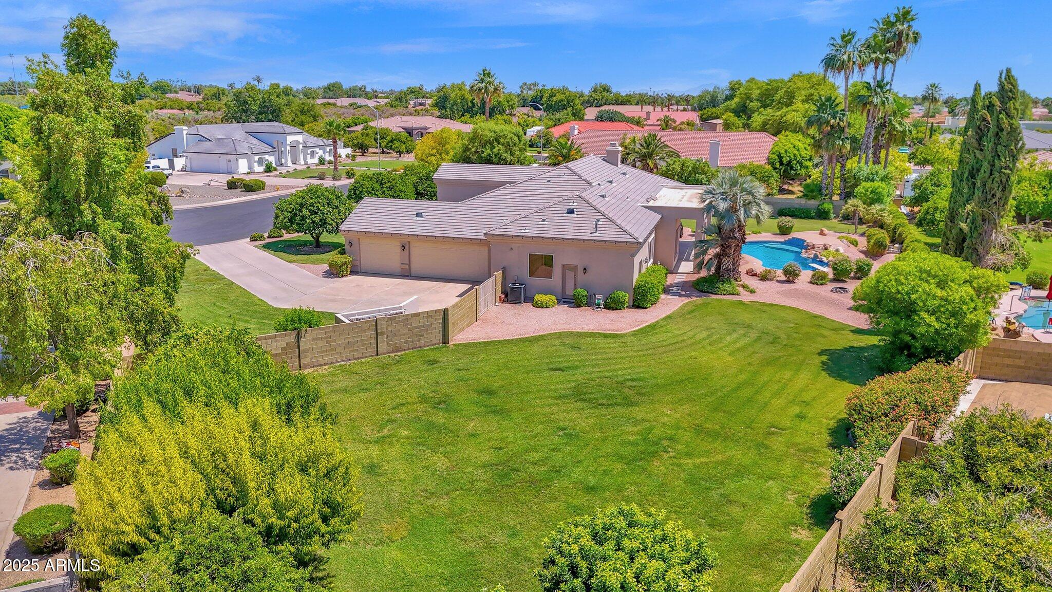 1940 N STEVENS Circle