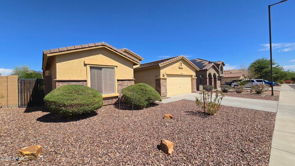 Photo of 573 S 219th Lane, Buckeye, AZ 85326 (MLS # 6923649)