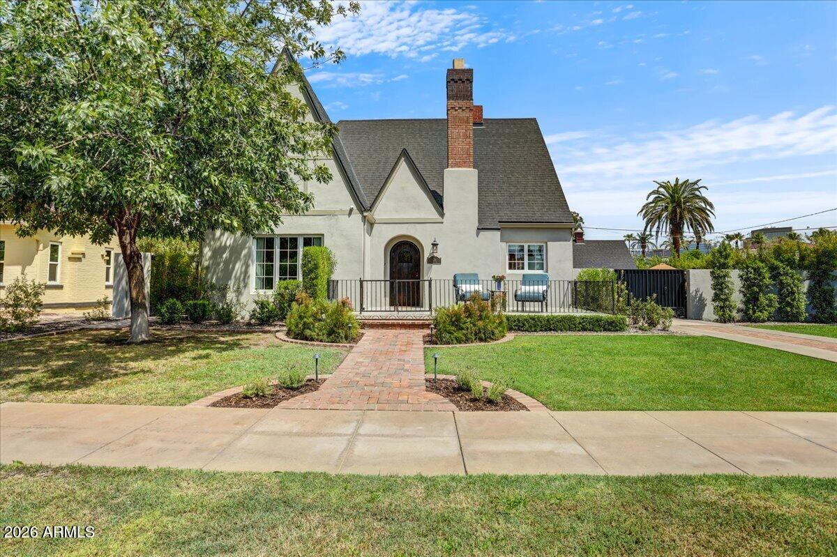 324 W MONTE VISTA Road