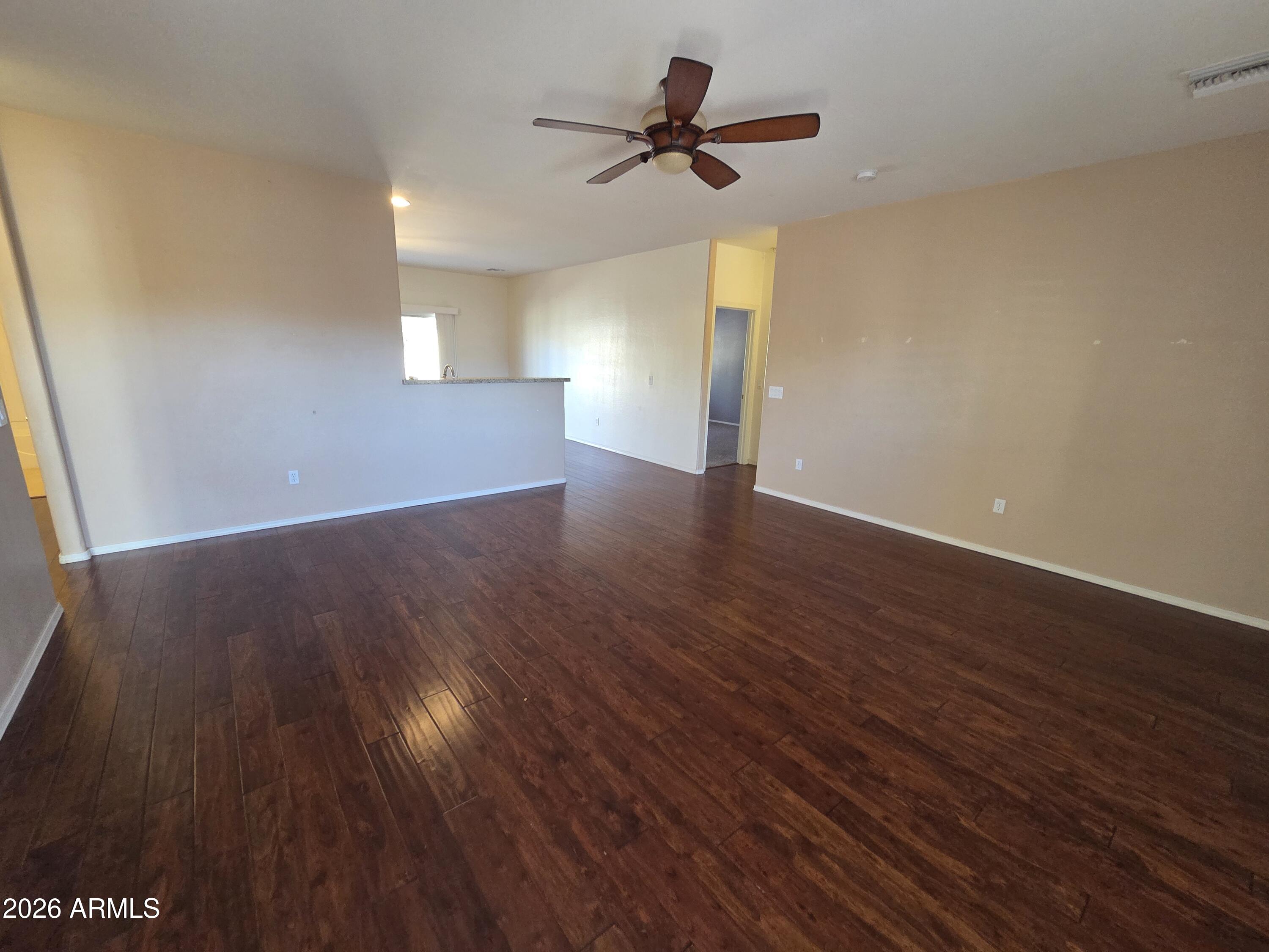 419 W PICKET POST Drive