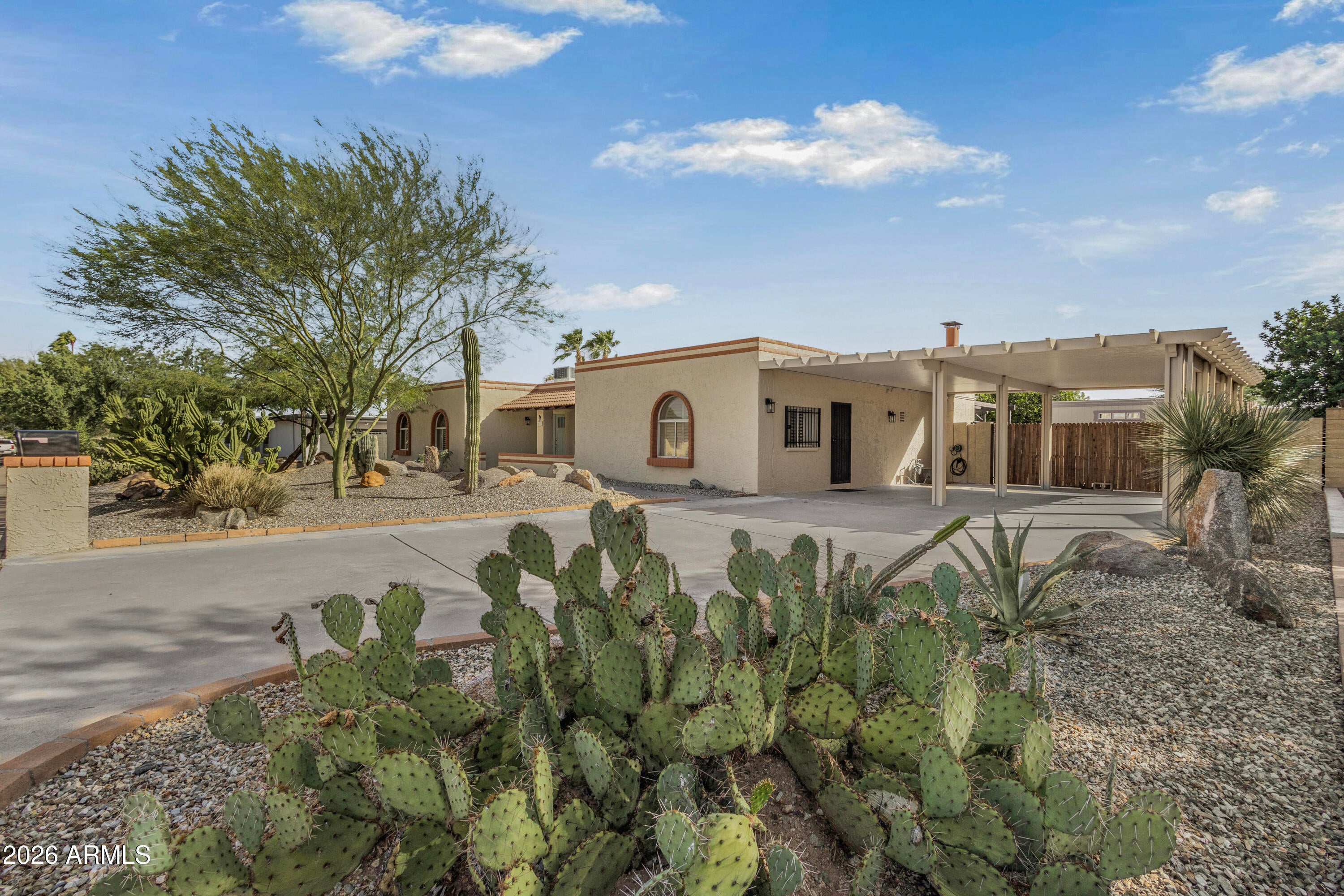9601 N 35TH Place