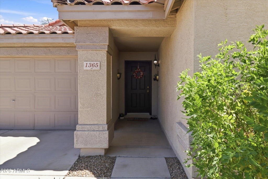 Photo of 1365 S Wagon Wheel Court, Chandler, AZ 85286 (MLS # 7040517)
