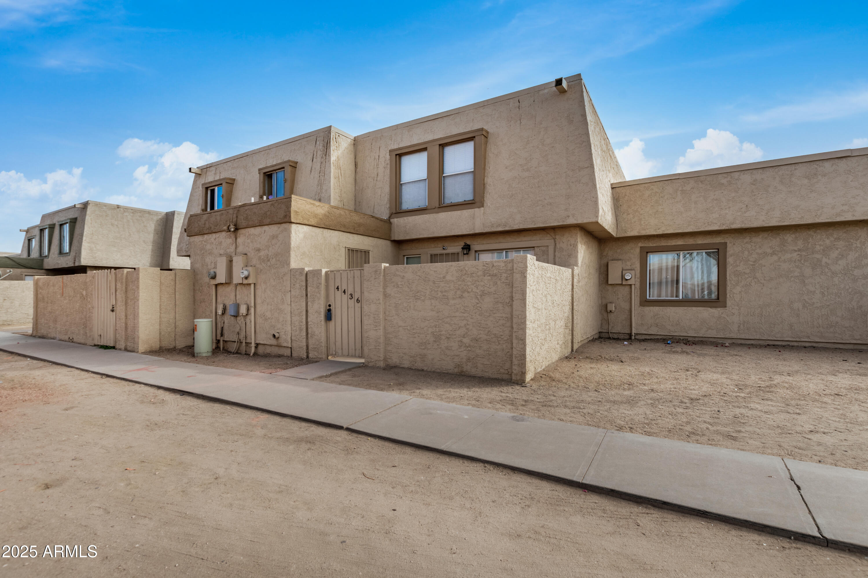 4436 E PUEBLO Avenue E