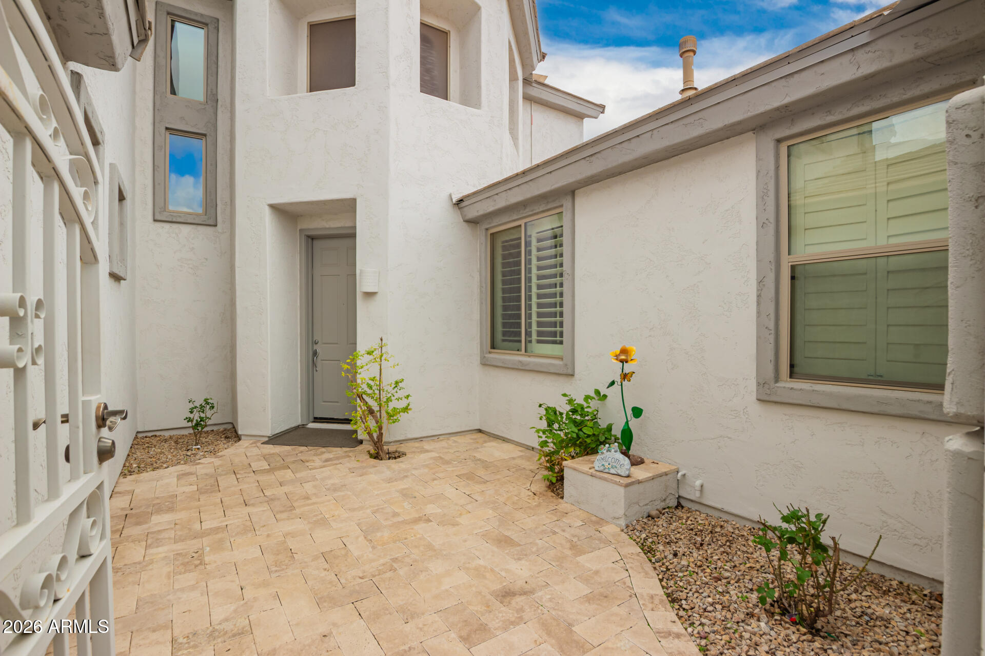 5515 W TETHER Trail