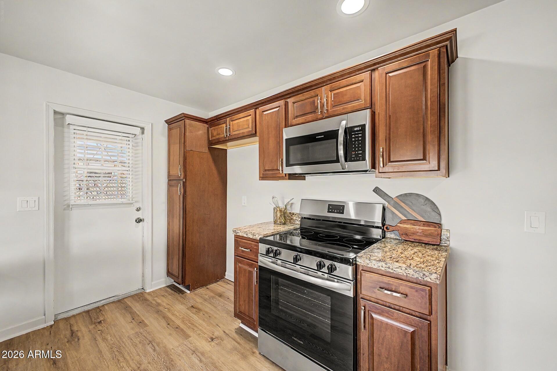 WESTOWN 3 - Residential