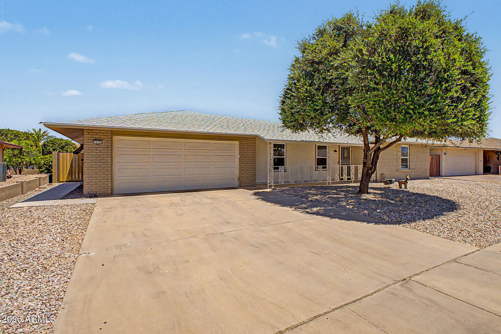 10502 W EDGEWOOD Drive
