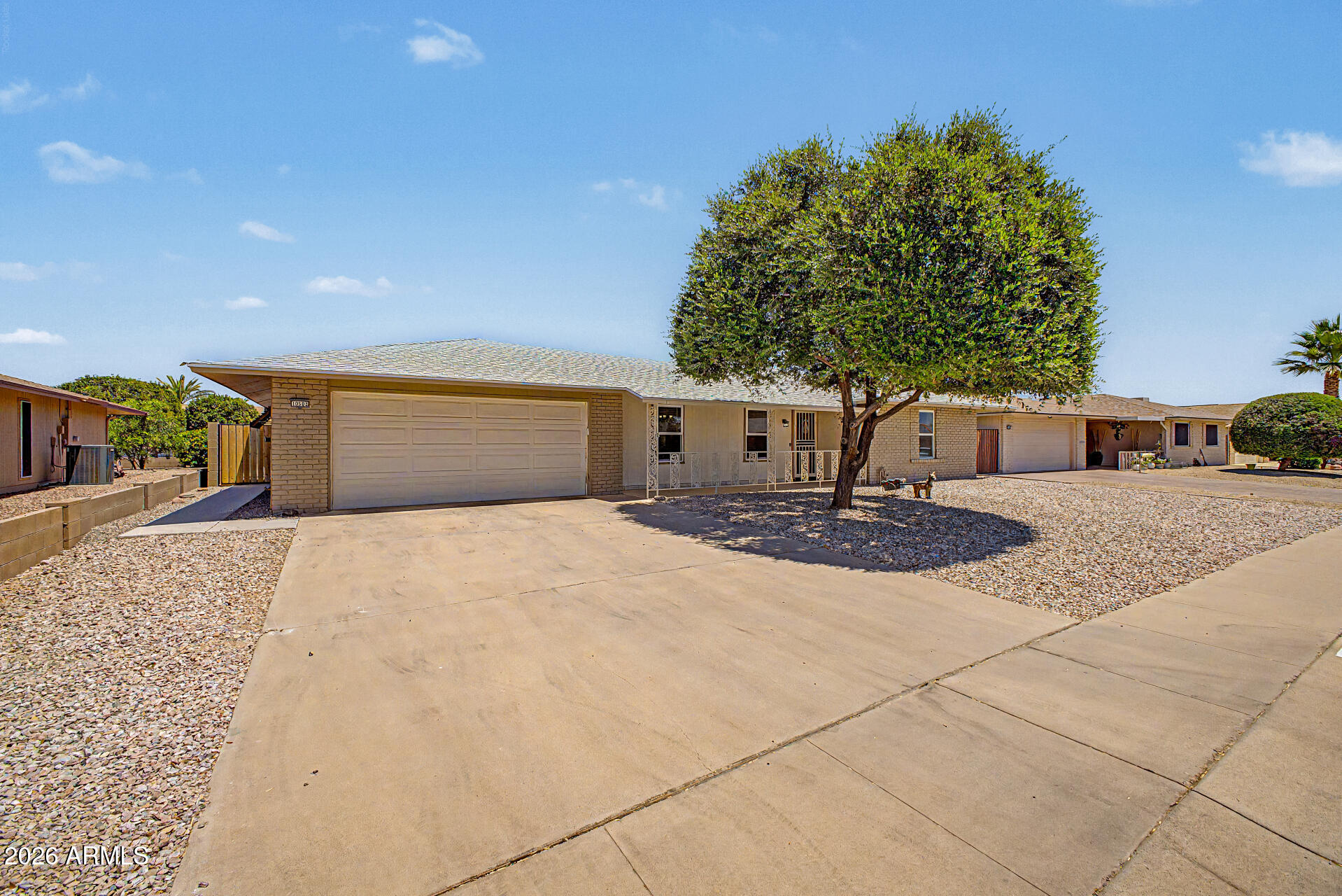 10502 W EDGEWOOD Drive