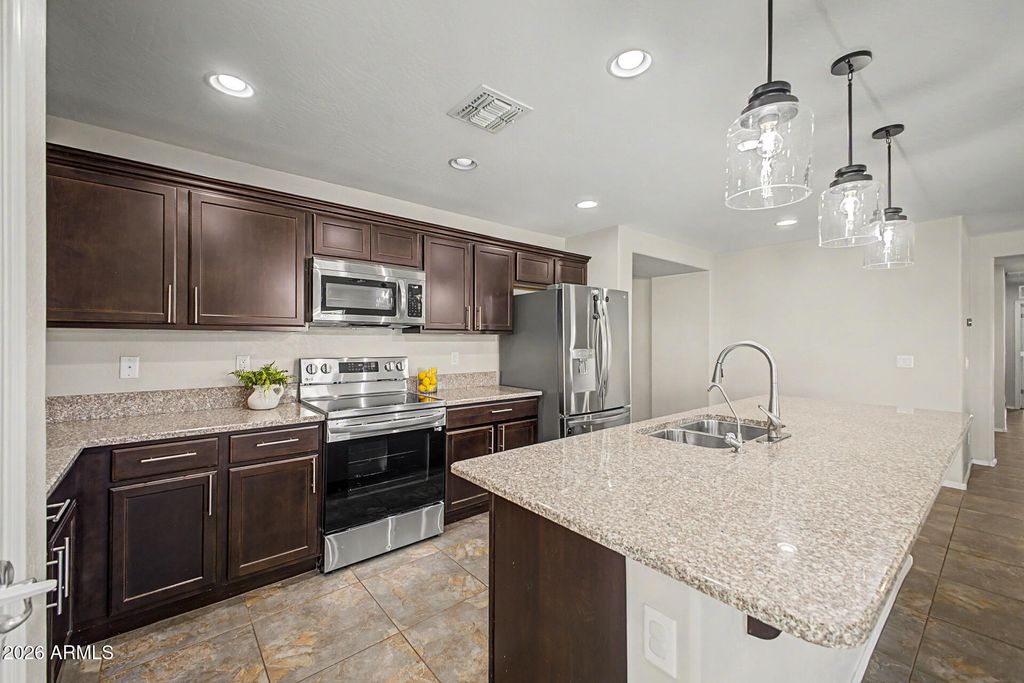 Photo of 33421 N Bowles Drive, San Tan Valley, AZ 85144 (MLS # 7013004)