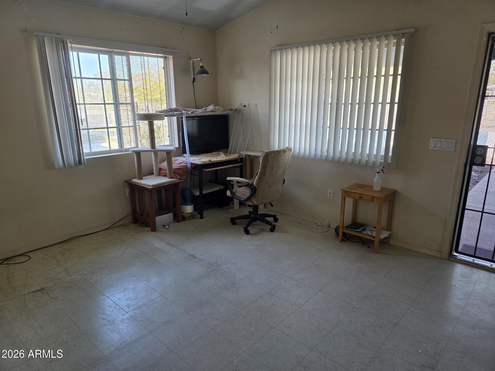 18959 W JACQUELINE Avenue