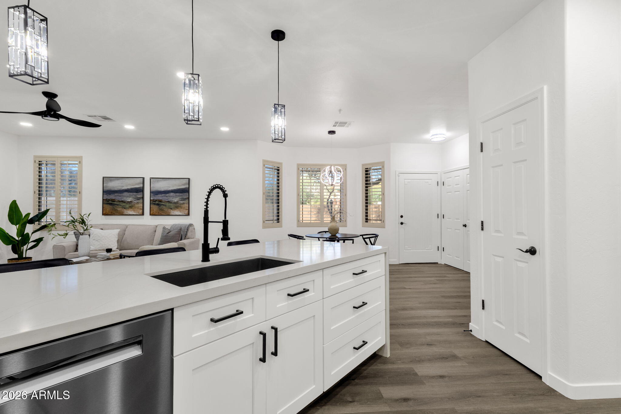 11500 E COCHISE Drive 1030