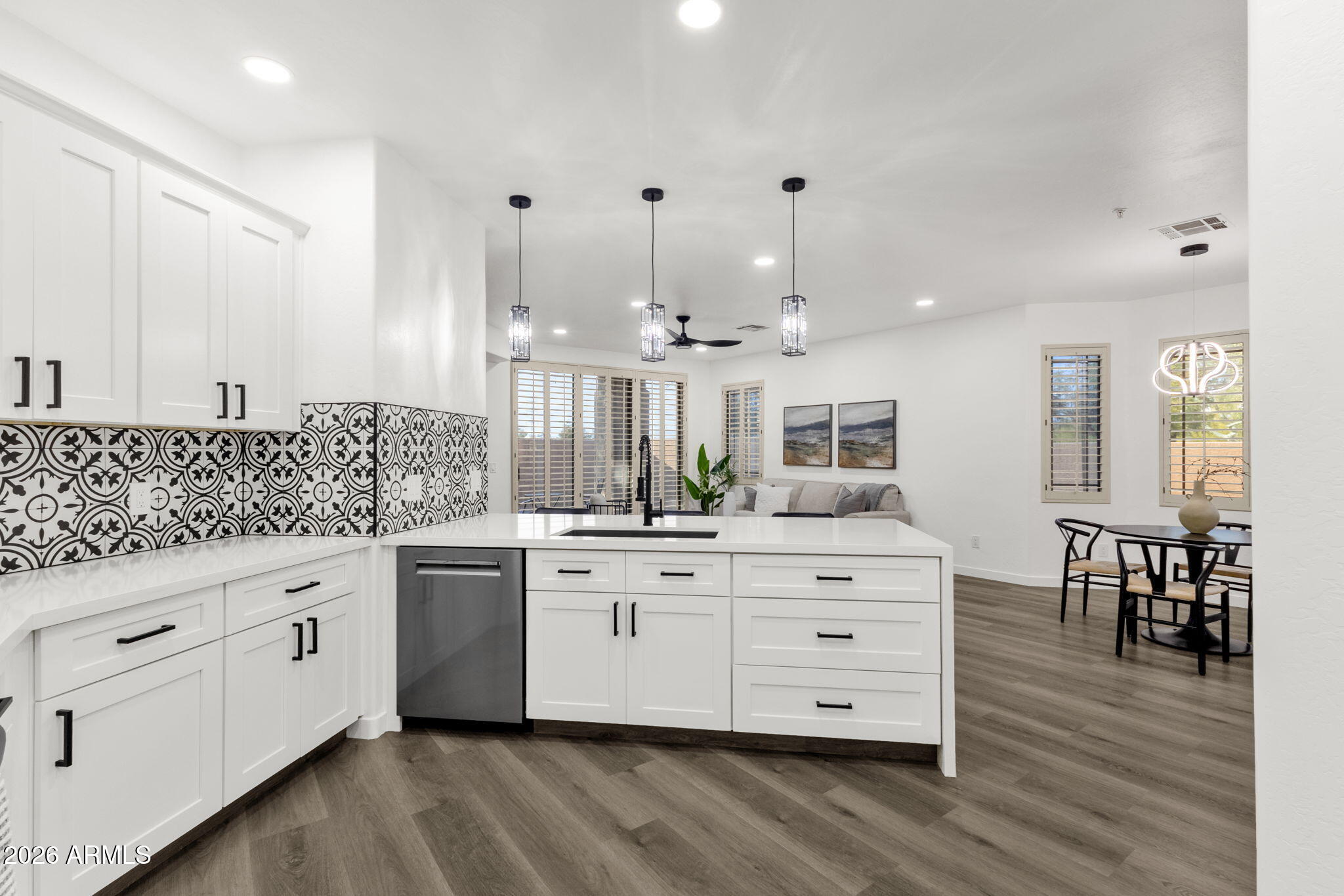 11500 E COCHISE Drive 1030