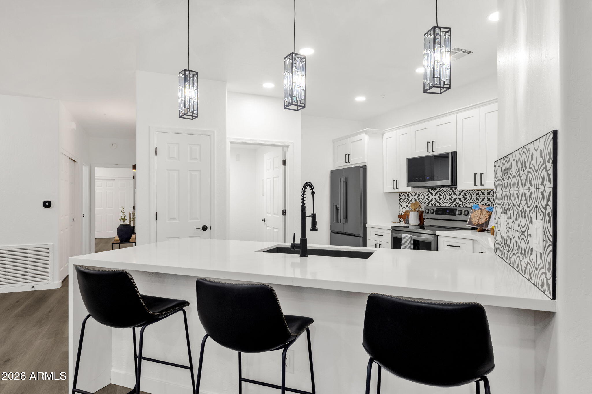 11500 E COCHISE Drive 1030