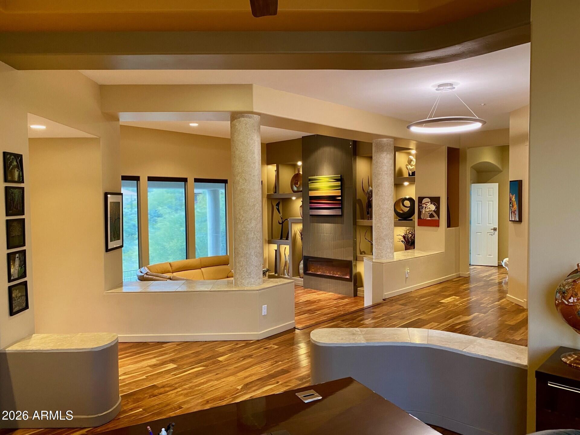 15440 N CABRILLO Drive