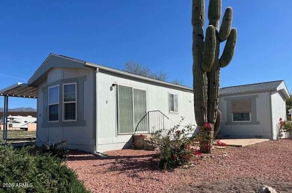Photo of 19500 E Gregory Street #8, Black Canyon City, AZ 85324 (MLS # 6978034)