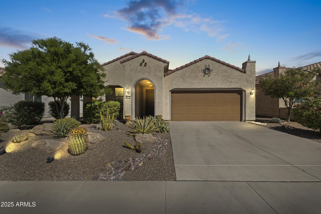 Photo of 26638 W Zachary Drive, Buckeye, AZ 85396 (MLS # 6926558)