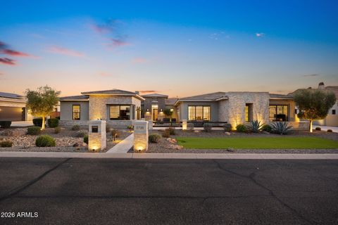 2725 E KINGBIRD Drive Gilbert AZ 85297