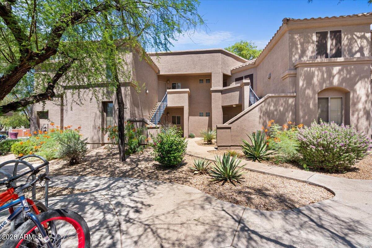 11680 E SAHUARO Drive 1023