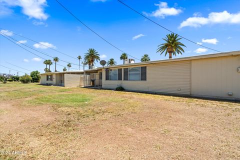 Condominium in Sun City AZ 11038 WINDSOR Drive 23.jpg