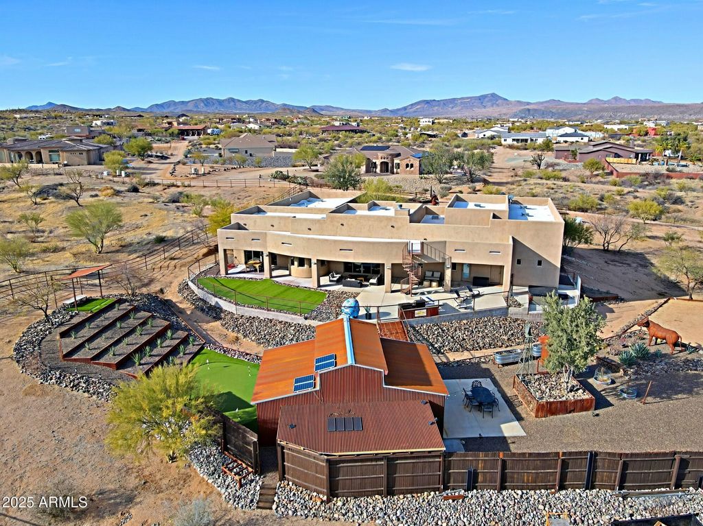 Photo of 13935 E Smokehouse Trail, Scottsdale, AZ 85262 (MLS # 6915817)