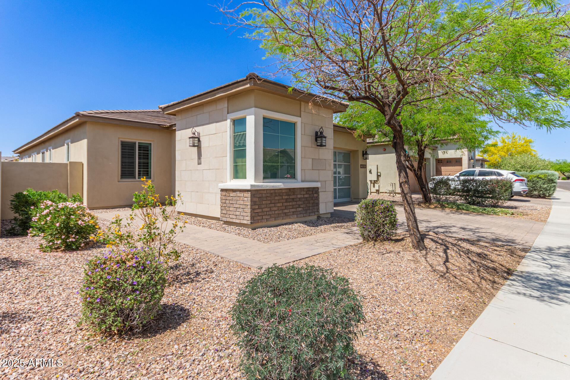 12083 W PEAK VIEW Road