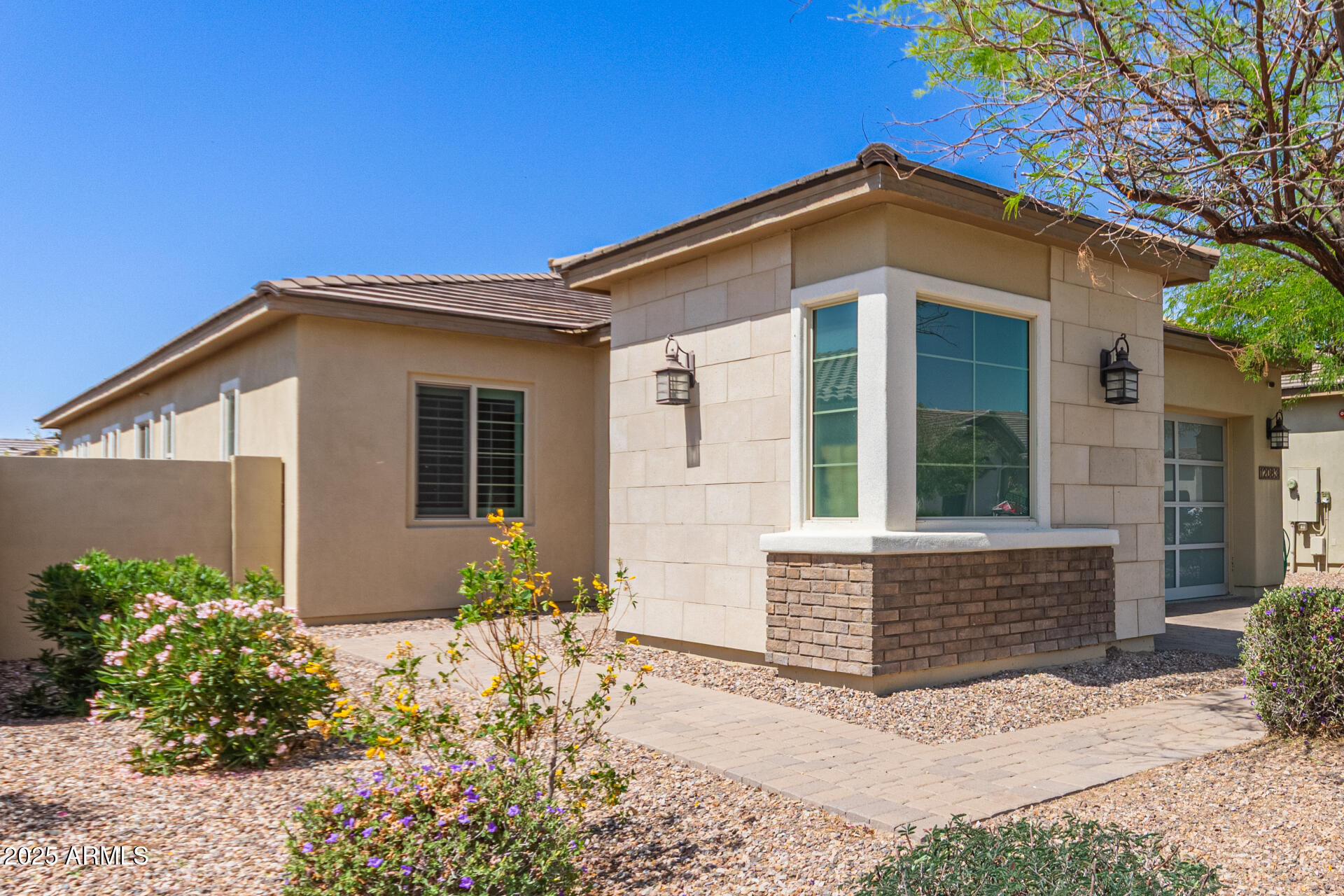 12083 W PEAK VIEW Road