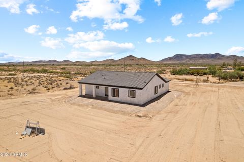 A home in Tonopah