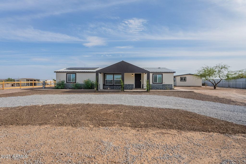 Photo of 21621 W Narramore Road, Buckeye, AZ 85326 (MLS # 6921777)