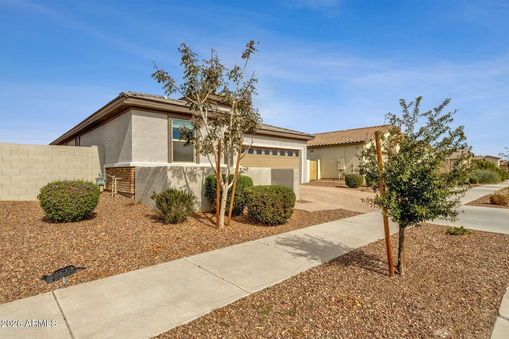 Photo of 40108 W Crane Drive, Maricopa, AZ 85138 (MLS # 6988537)